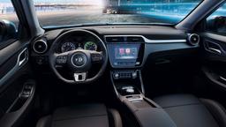 mg-zs-ev-interior-steering-wheel