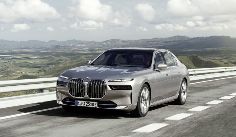 🔋BMW i7 xDrive60 Özellikler, Fiyat ve Karşılaştırmalar - Dolubatarya